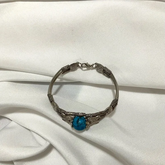 Novadab Turquoise Silver-Plated Bracelet - Picture 6 of 6